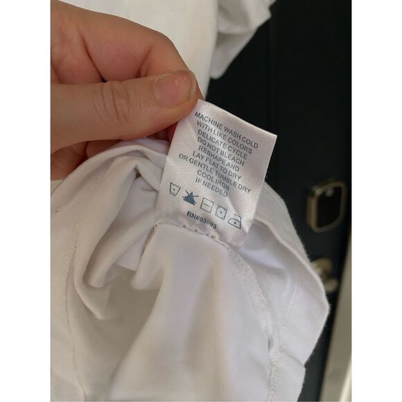 Tyler Boe Kari Puff Sleeve, White, Size Medium, MSRP $108 - Picture 11 of 15